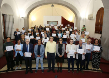 Gobierno de Pepe Chedraui entrega constancias del Diplomado de Historia de Puebla en el Siglo XIX
