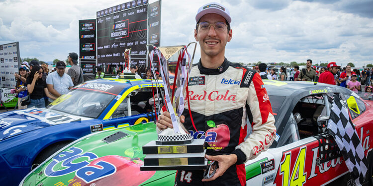 AGA Racing Team y Alex de Alba Jr., rumbo a Aguascalientes para dar primer golpe en “El Chase”