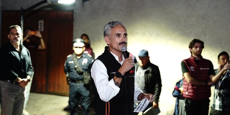 Entrega Gobierno de Pepe Chedraui 77 luminarias con LED en 20 de Noviembre y La Loma