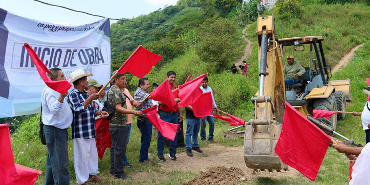 ‘Aquí estamos con Antorcha’, indígena huitzilteca