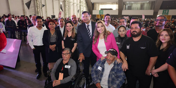 Hospital itinerante acerca servicios de salud de manera integral y gratuita: Armenta Mier