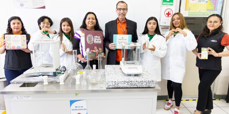 A nivel internacional, impulsa Gobierno del Estado innovación de estudiantes atlixquenses