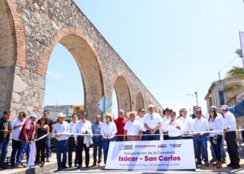 Gobierno Estatal transforma conectividad regional mediante recuperación carretera en la Mixteca