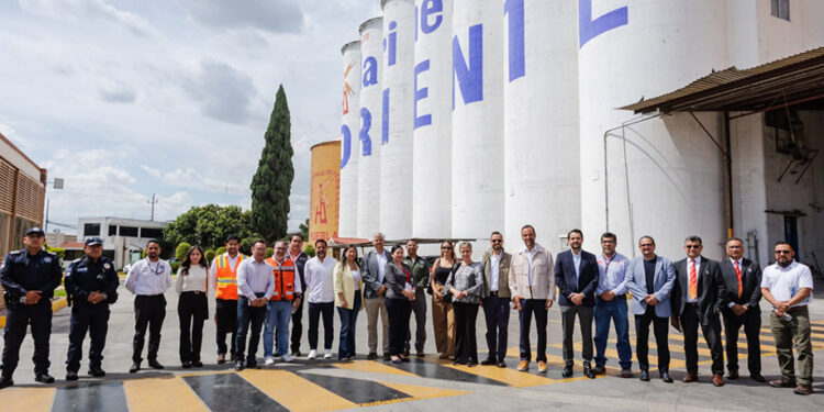 Atiende gobierno de Pepe Chedraui, peticiones de industriales de La Loma