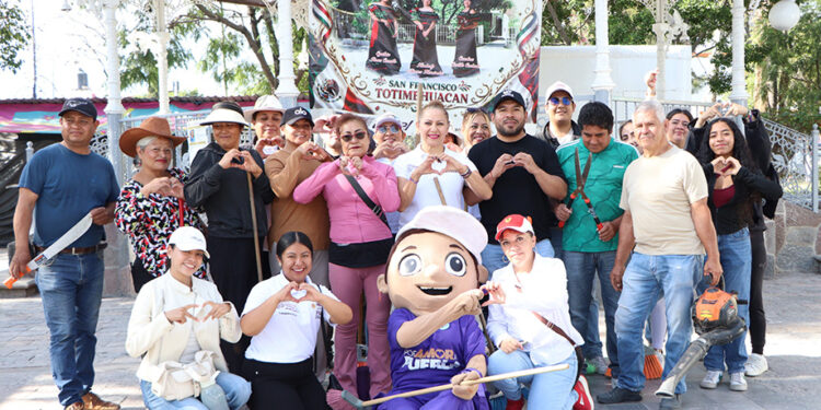 Dignifica Secretaría de las Mujeres espacios públicos en San Francisco Totimehuacan