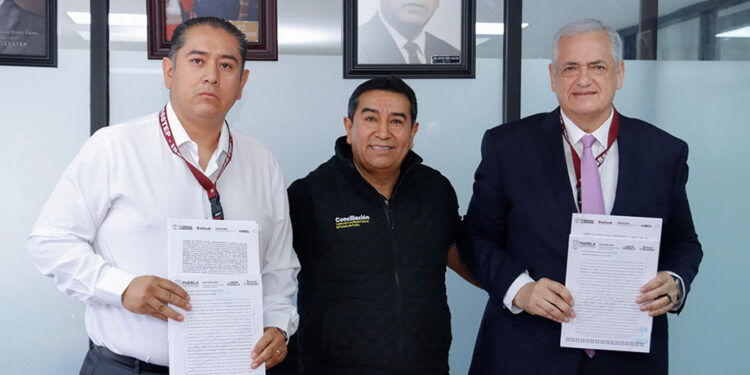 ISSSTEP y SUTISSSTEP ratifican convenio para incremento salarial