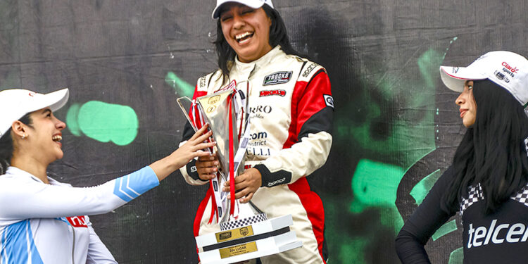 Valeria Aranda sube al podio en Mérida y apunta a cerrar fuerte la temporada de Trucks México Series