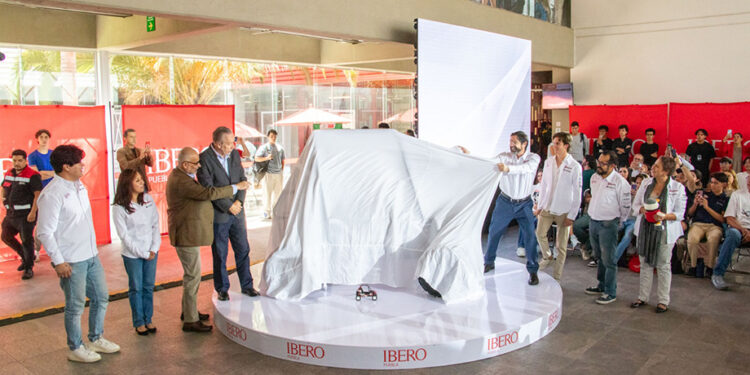 IBERO Puebla presenta Exordium su escudería de BAJA SAE