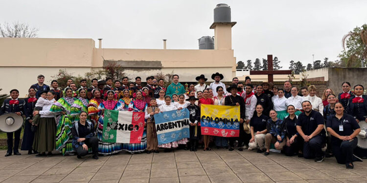 Grupos Culturales Nacionales de Antorcha culminan exitosa gira por Argentina
