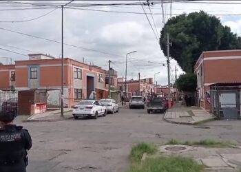 Ejecutan a un hombre frente a su casa en Bosques de San Sebastian