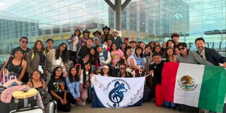 Debuta Coro Lobos BUAP en festival internacional de Medellín