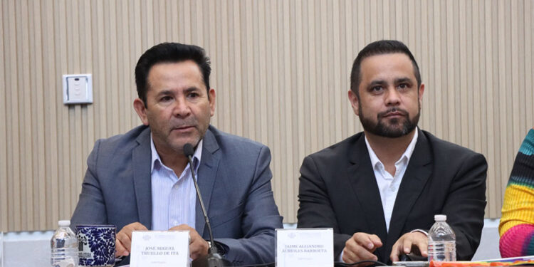 Presenta diputado Jaime Aurioles su Segundo Informe de Actividades; destaca 14 propuestas aprobadas