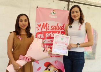 Con pláticas informativas, PVEM fomenta la prevención del cáncer de mama