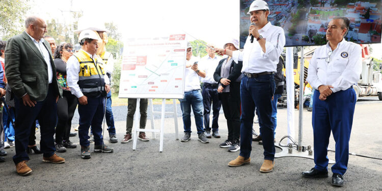Gobierno del Estado transforma vialidades con apoyo de PEMEX y trenes de pavimento