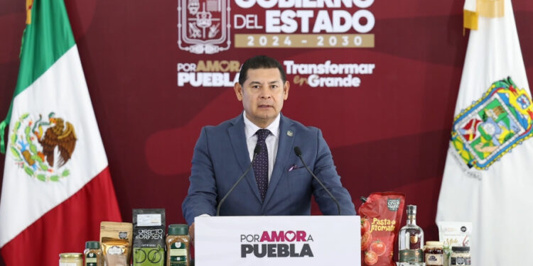 Armenta pide a Chedraui atender barrios de Puebla ante deterioro urbano