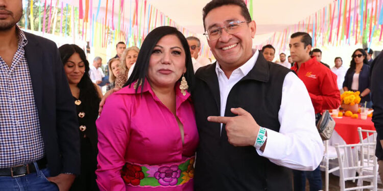Presenta la diputada Araceli Celestino su Segundo Informe de Actividades