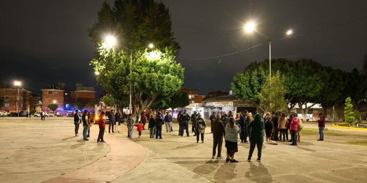 Moderniza Gobierno de Pepe Chedraui 289 luminarias con tecnología LED en la U.H. San Bartolo