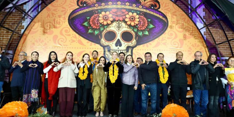 Tradición, misterio y color dan vida a la memoria en Puebla con Catrineras 2026