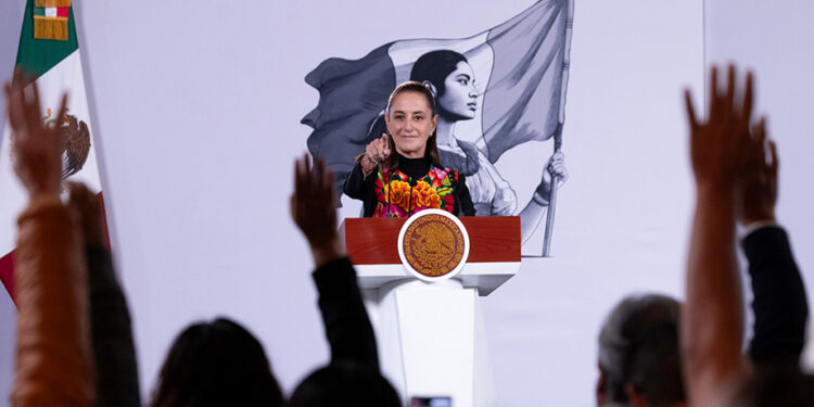 Respalda Claudia Sheinbaum renuncia de Guadalupe Taddei al INE y condena criticas