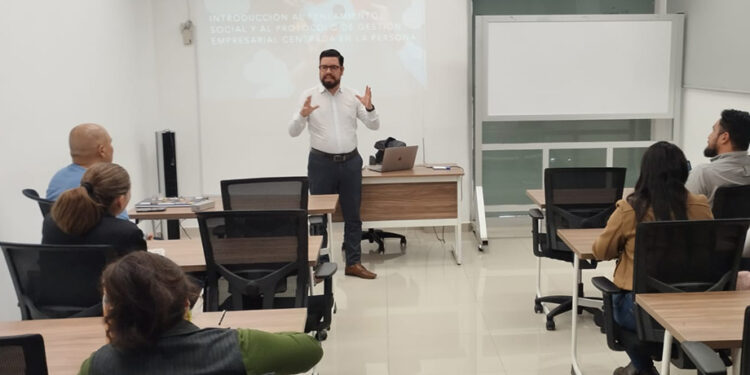 CMIC Puebla impulsa la Responsabilidad Social con Inteligencia Artificial