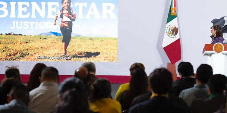 En 5 años, aumentó en 7 millones el número de mexicanos con agua entubada en su vivienda; se invierte 180 mil mdp en obras: Claudia Sheinbaum