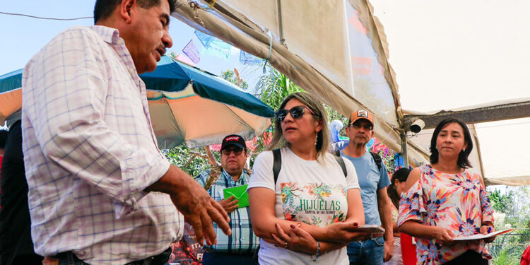 Puebla y Chile fortalecen la floricultura mediante intercambio de experiencias