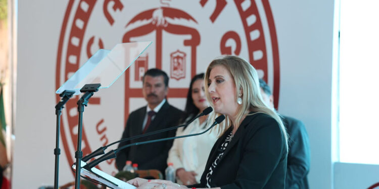 Gobierno estatal no administra privilegios, cambia la vida de la gente: Ballesteros García