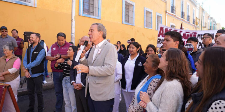 Entrega Pepe Chedraui vialidades renovadas en el Barrio de Analco