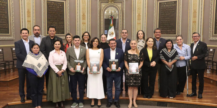 Avances legislativos para la protección de las mujeres, resalta Norma Pimentel en su Segundo Informe de Actividades