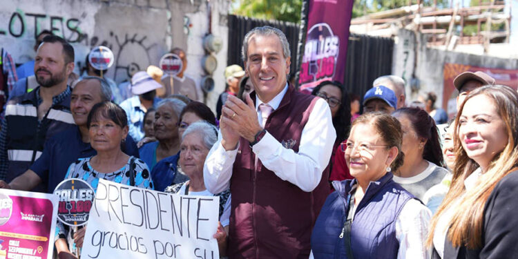 Impulsa Pepe Chedraui pavimentación de vialidades en Guadalupe Hidalgo