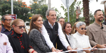 Entrega Pepe Chedraui trabajos de rehabilitación vial en San Felipe Hueyotlipan