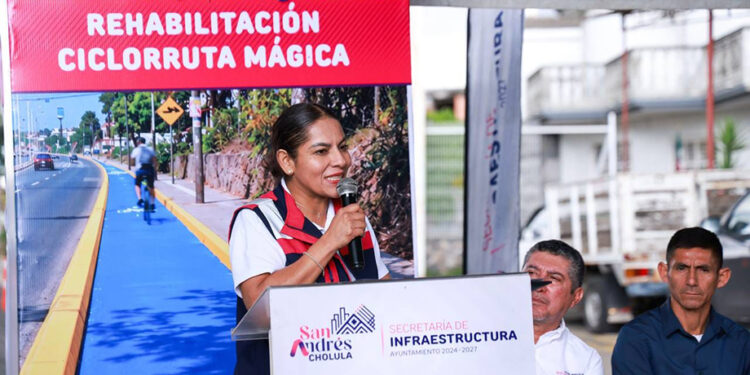 Rehabilitación de la Ciclorruta Mágica y pavimentación en fraccionameinto, parte de la nueva etapa de obra: Lupita Cuautle