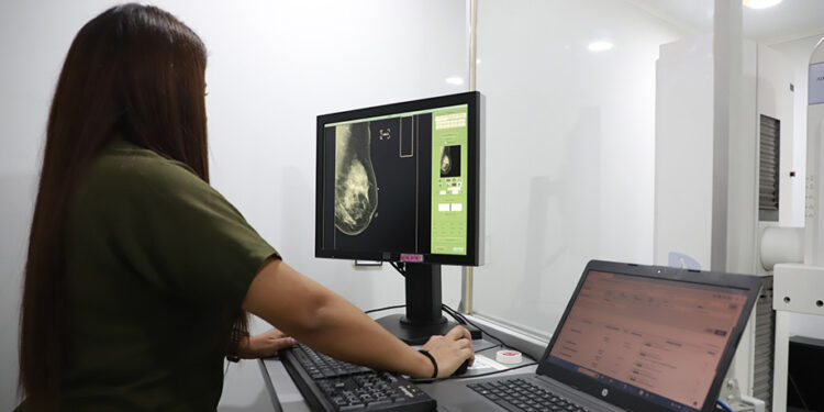 Se suma DIF Puebla Capital a conmemoración del Día Mundial de la Lucha contra el Cáncer de Mama