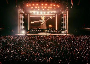 David Bisbal deslumbra a Buenos Aires ante un Movistar Arena completamente Sold Out
